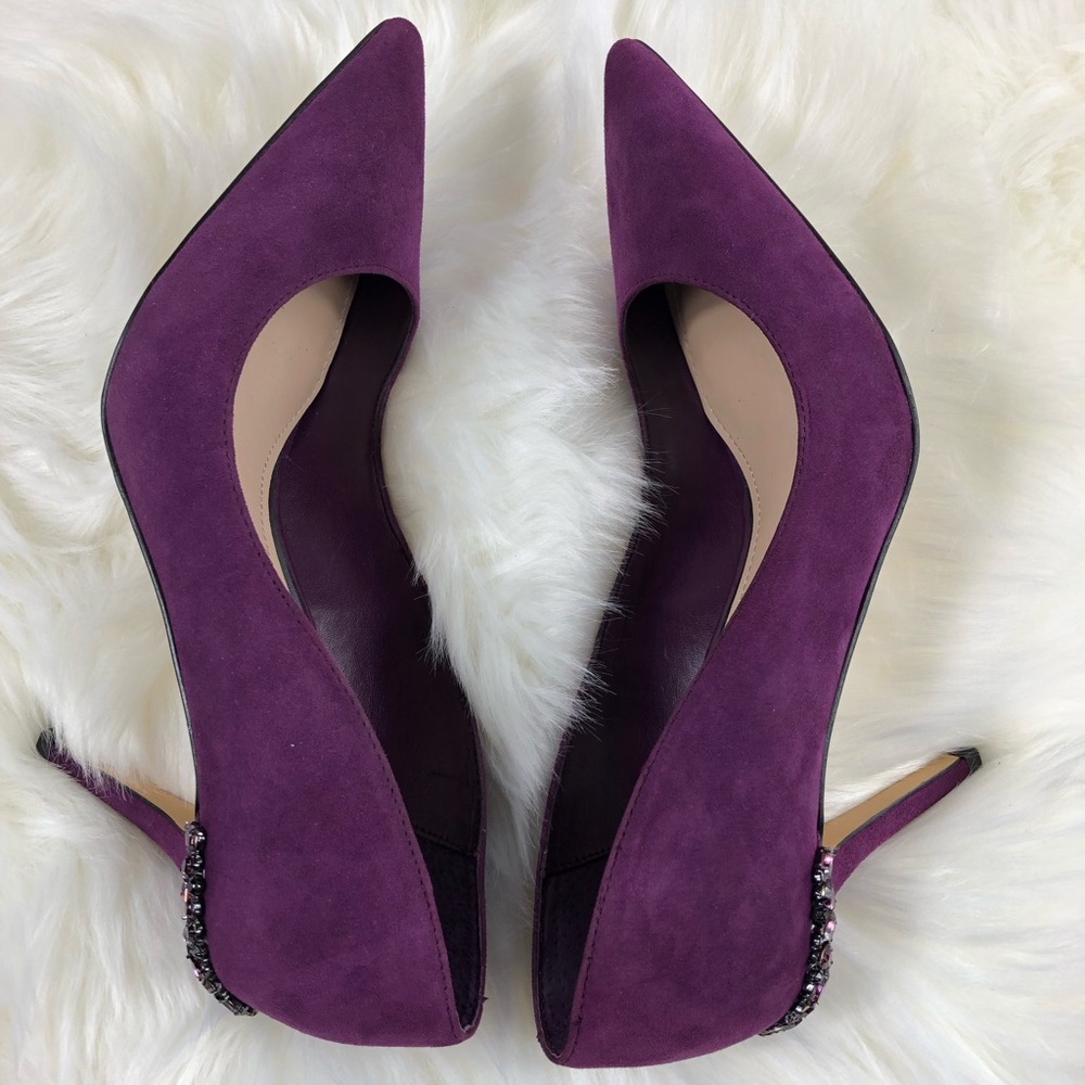 White House Black Market Pumps